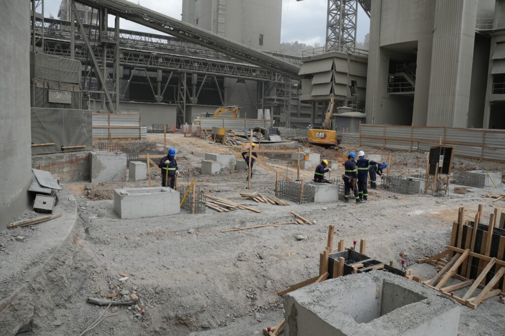 Execução de obra industrial na Votorantim Cimentos - Innovatore Construtora